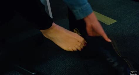 Mavournee Hazel Feet