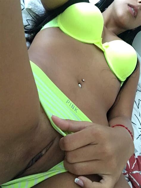 Lime Panty To The Side Porn Pic