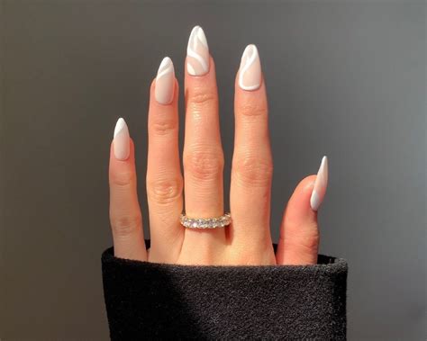Latest Nude And White Nail Designs To Try In