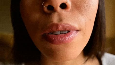 Tongue Slo Mo Tease MP4 Amateur Soles Giantess And Footjobs Clips4sale