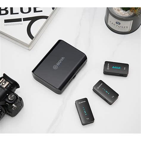 Boya BY-XM6-K2 2.4GHz Wireless Microphone System with Charging Case ...