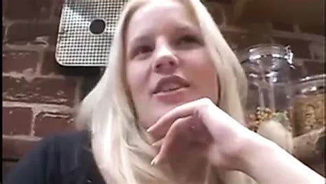 Blonde Has Unprotected Anal Xhamster