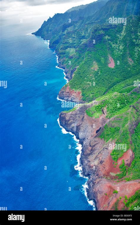 Na Pali Coastline From The Air Kauai Hawaii Stock Photo Alamy