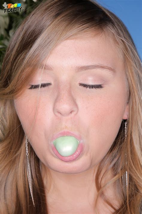 Teen Hottie Melissa May Gets Shaved Pussy Slammed Photos