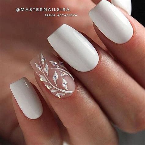 Top 35 Wedding Nail Ideas For Bride 2024