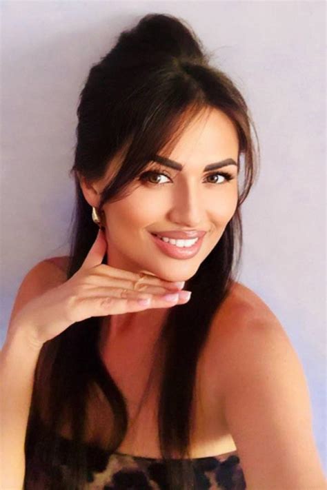 Hot Woman Natalia From Poltava Ukraine I Am Like A Tender Tempting Dessert Beautiful And