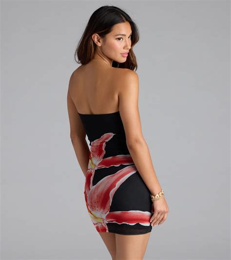 Strapless Floral Dresses & Windsor
