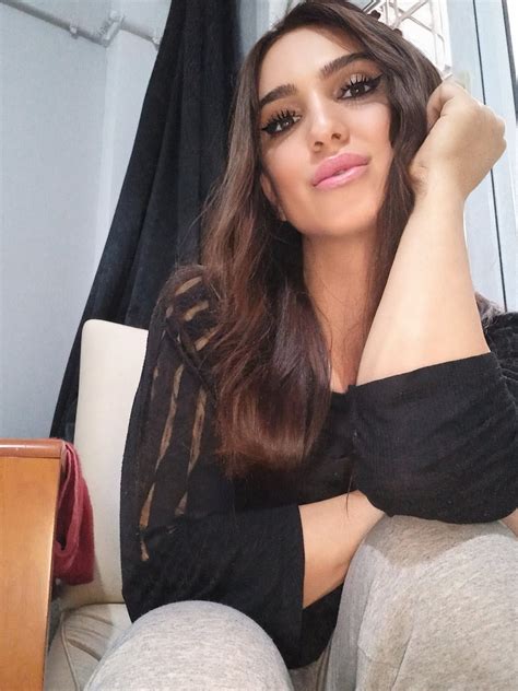 Hazal (@Hazal25039530) / Twitter