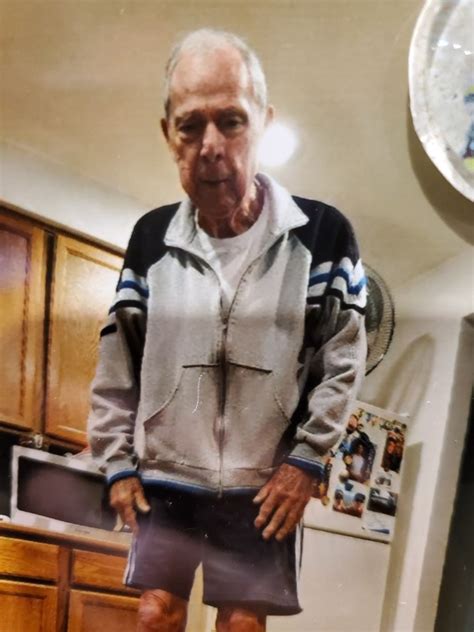 RedmondWaPD On Twitter MISSING Redmond PD Are Asking For Assistance