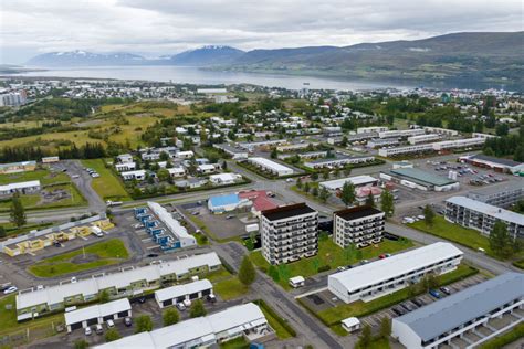 Leggja til breytingu úr sjö hæðum í sex akureyri net