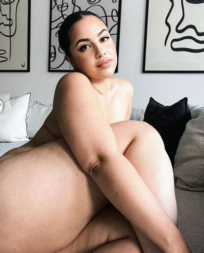 Post Hot Curves Tumblr Tumbex