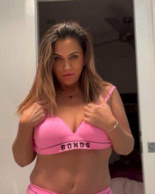 Mishel Karen Nude Porn Pictures Xxx Photos Sex Images Pictoa