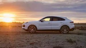 Porsche Cayenne Ecco Il Nuovo Restyling Del Suv Foto