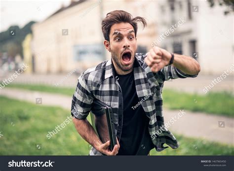 3248 Being Hurry Royalty Free Images Stock Photos And Pictures