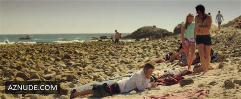 ELIZABETH JAYNE Nude AZNude