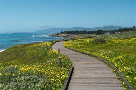 How To Visit Moonstone Beach Boardwalk In Cambria