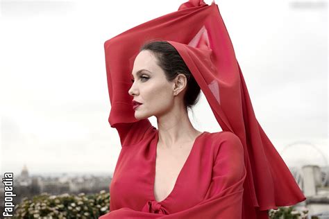 Angelina Jolie Nude Leaks Photo 5725146 Fapopedia