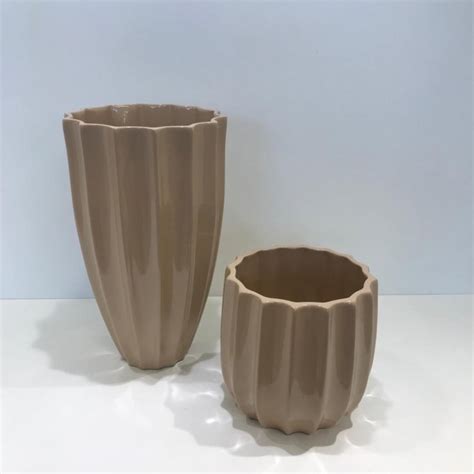 VASO ATLAS DE CERAMICA NUDE PEQUENO Debora Decorações Móveis e