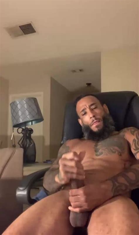 Stocky Beareded Bbc Dilf Loud Str Porn ThisVid