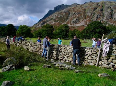 Courses – Andrew Loudon Dry Stone Walling