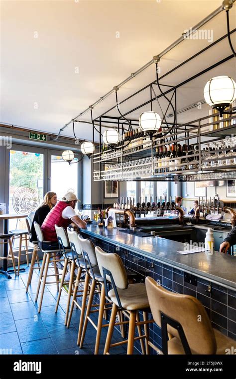 Heidrun Tap Room Hi Res Stock Photography And Images Alamy