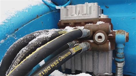 Распределитель на Т 40 АМ - YouTube