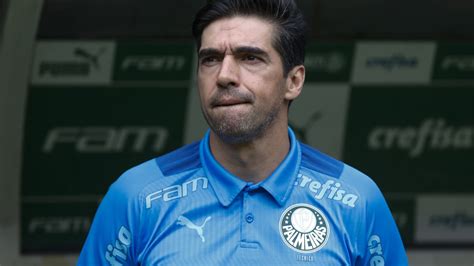 Bomba Abel Ferreira entra na mira de gigante francês Portal do