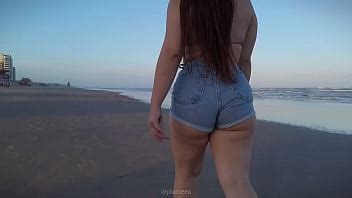 Gran Culo En Pantalones Cortos XVIDEOS