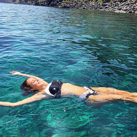 Diletta Leotta Hot And Sexy Bikini Pictures Livinlavidalowcarb