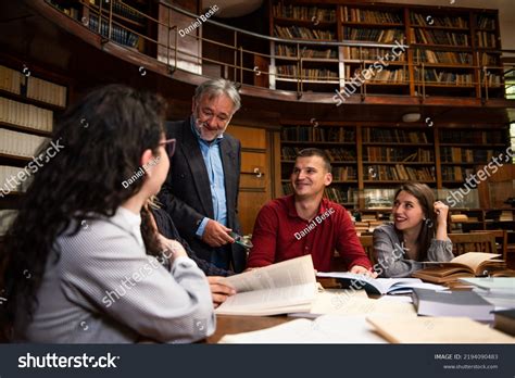 2,266 Professor Giving Lecture Images, Stock Photos & Vectors ... 