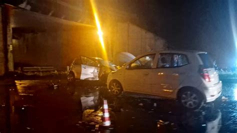 Incidente In Viale Lazio Auto Gi Dalla Rotonda Due Feriti