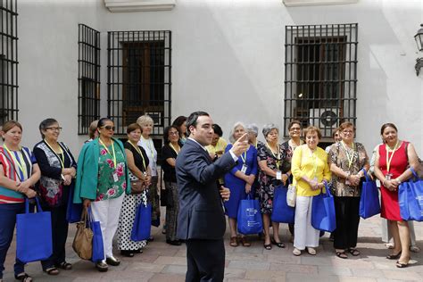 Dirigentes Sociales De Cerrilos Visitan La Moneda Flickr