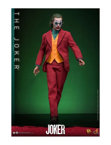 Hot Toys Joker Scale Collectible Figure