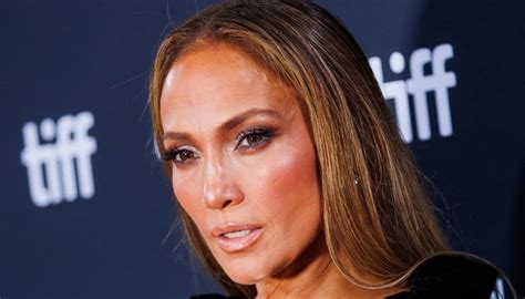 Jennifer Lopez Dopo Il Divorzio Compra Casa A Los Angeles Da Milioni