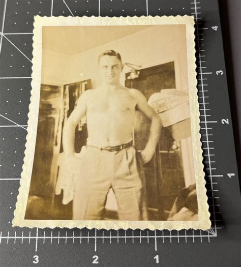 S Shirtless Muscle Man Beefcake Puffed Up Vintage Gay Int Snapshot Photo