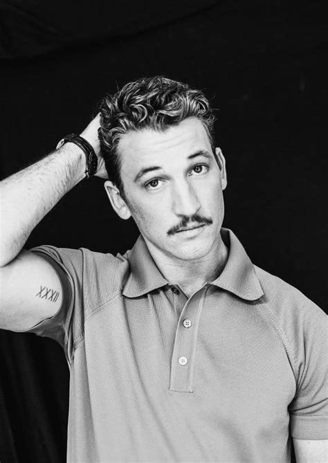 쏘굿 on Twitter in 2022 Miles teller Hot actors Actors