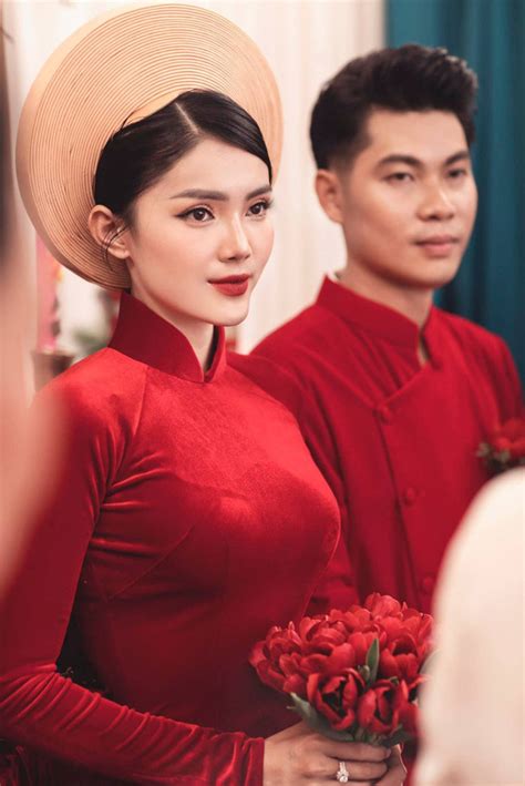 Được chồng rước về bằng dàn siêu xe hot girl x giờ ra sao Báo Đất Việt