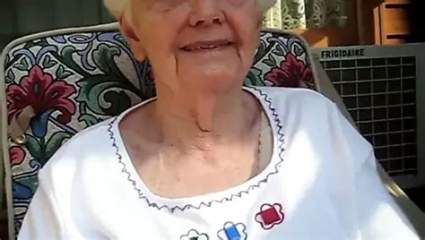 GRANNY FUCK CLUB XHamster