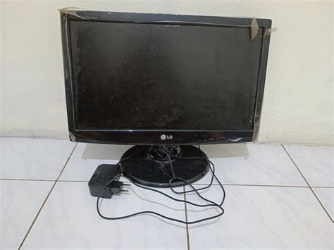 Monitor LG-Flatron W1943S-PF, Elektronik, Komputer, Desktop di Carousell