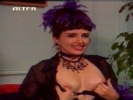 Naked Véronique Moest in Aphrodisia