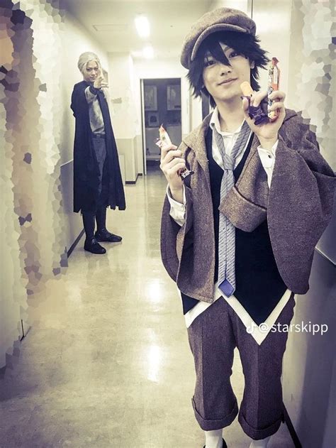 Pin de .♡goober♡ . em bsd :) | Anime, Cosplays, Memes