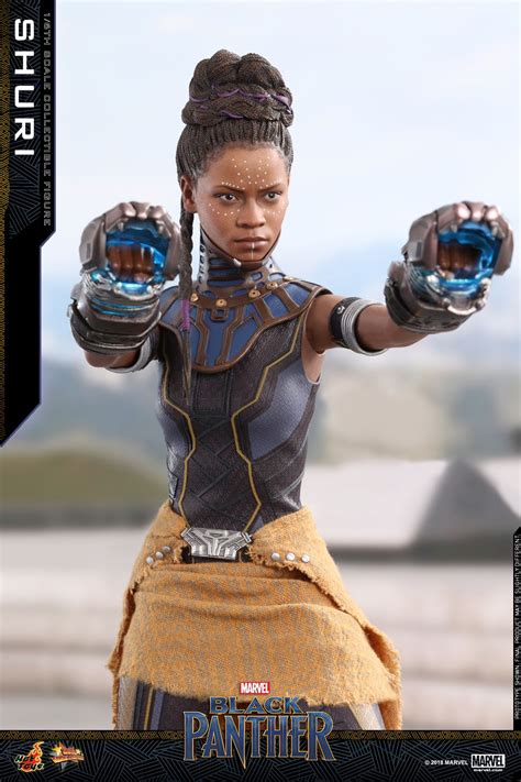 Hot Toys Reveals Regal King T Chaka Black Panther Figure