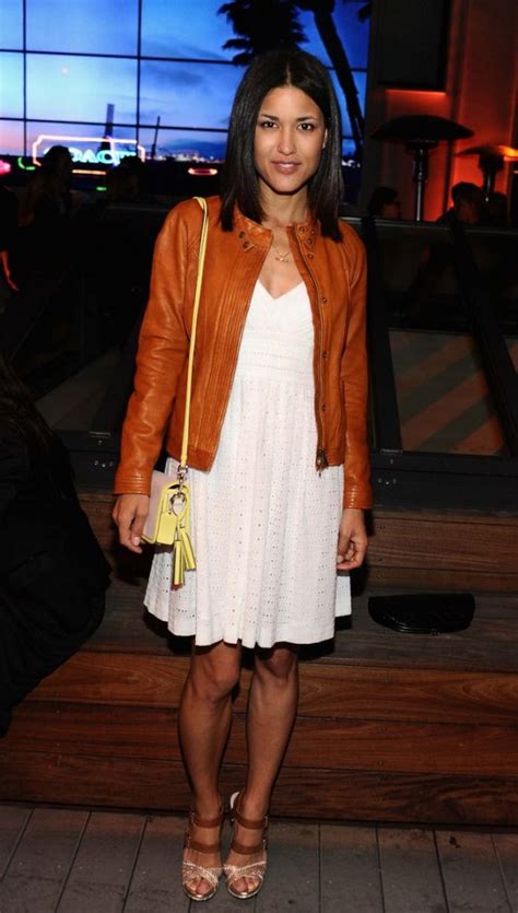 Hot And Sexy Julia Jones Photos ThBLOG