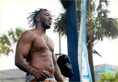 Megan Thee Stallions Boyfriend Pardison Fontaine Releases Statement