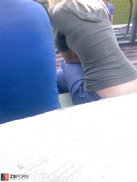 Downbluse And Upskirt ZB Porn