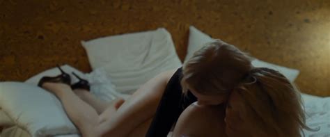 Nude Video Celebs Valerie Pachner Nude Mavie Horbiger Nude Pia Hierzegger Nude Der Boden