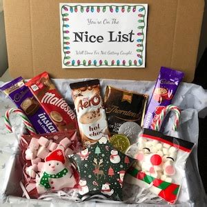 Xmas Hot Chocolate Gift Box Christmas Hot Drink Present Set Winter Warmer Sweet Treats