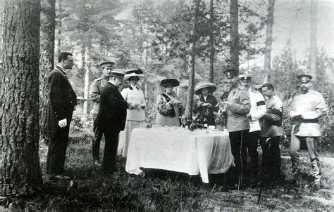 Великосветский пикник.: foto_history — LiveJournal