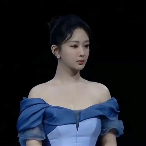 Nh Ng Thi U S T C A L T Nhi T Ba V D N Hoa X Ang Hot