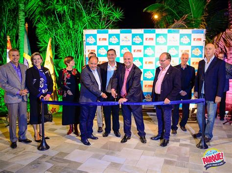 Inaugura O Oficial Do Parque Aqu Tico Hot Beach Em Ol Mpia Estivemos L Vem Pro Parque